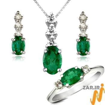 نتیجه تصویری برای گردنبند طلا با نگین زمرد