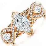 حلقه ازدواج طلای زنانه با نگین الماس تراش مارکیز و برلیان مدل vzg1021 
